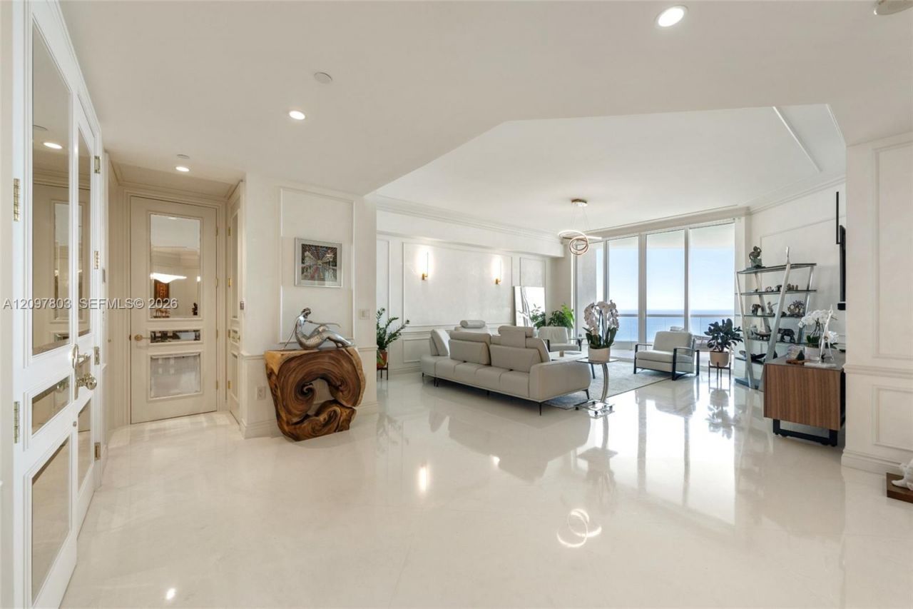 16051 Collins Ave, Unit 2901, Sunny Isles Beach, FL 33160 Photo