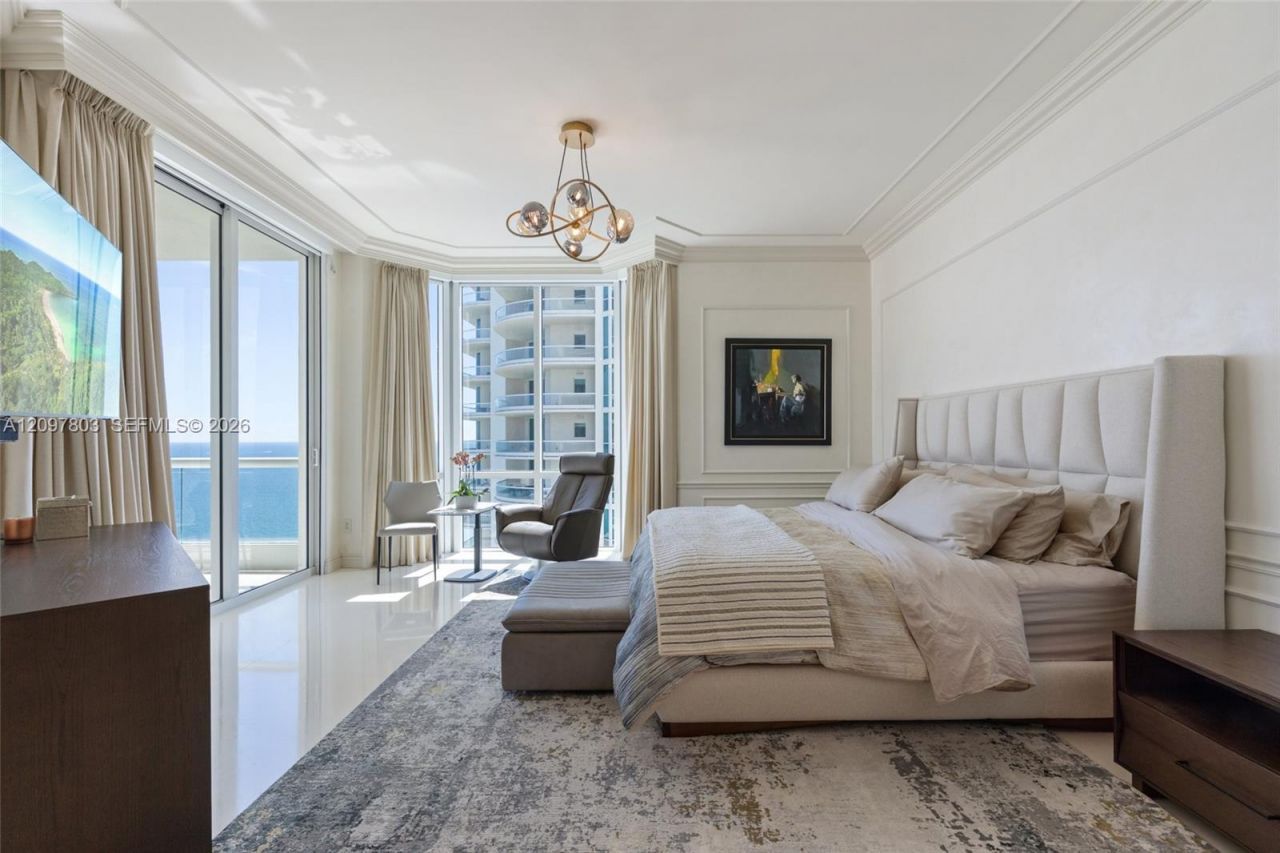 16051 Collins Ave, Unit 2901, Sunny Isles Beach, FL 33160 Photo