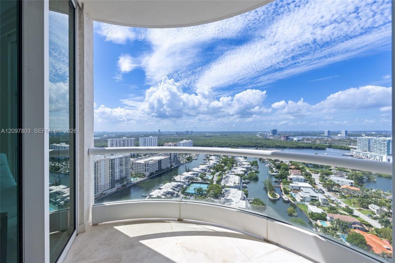 16051 Collins Ave, Unit 2901, Sunny Isles Beach, FL 33160 Photo