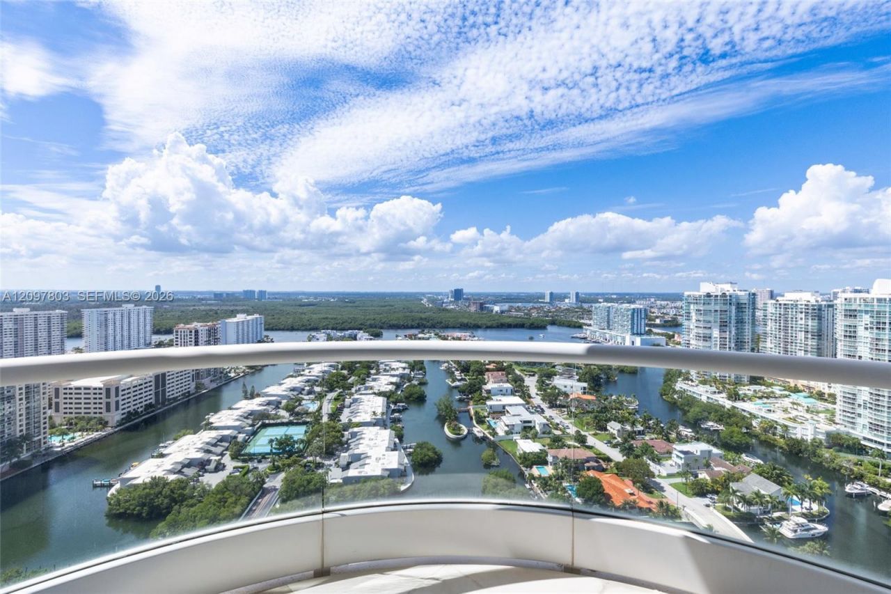 16051 Collins Ave, Unit 2901, Sunny Isles Beach, FL 33160 Photo