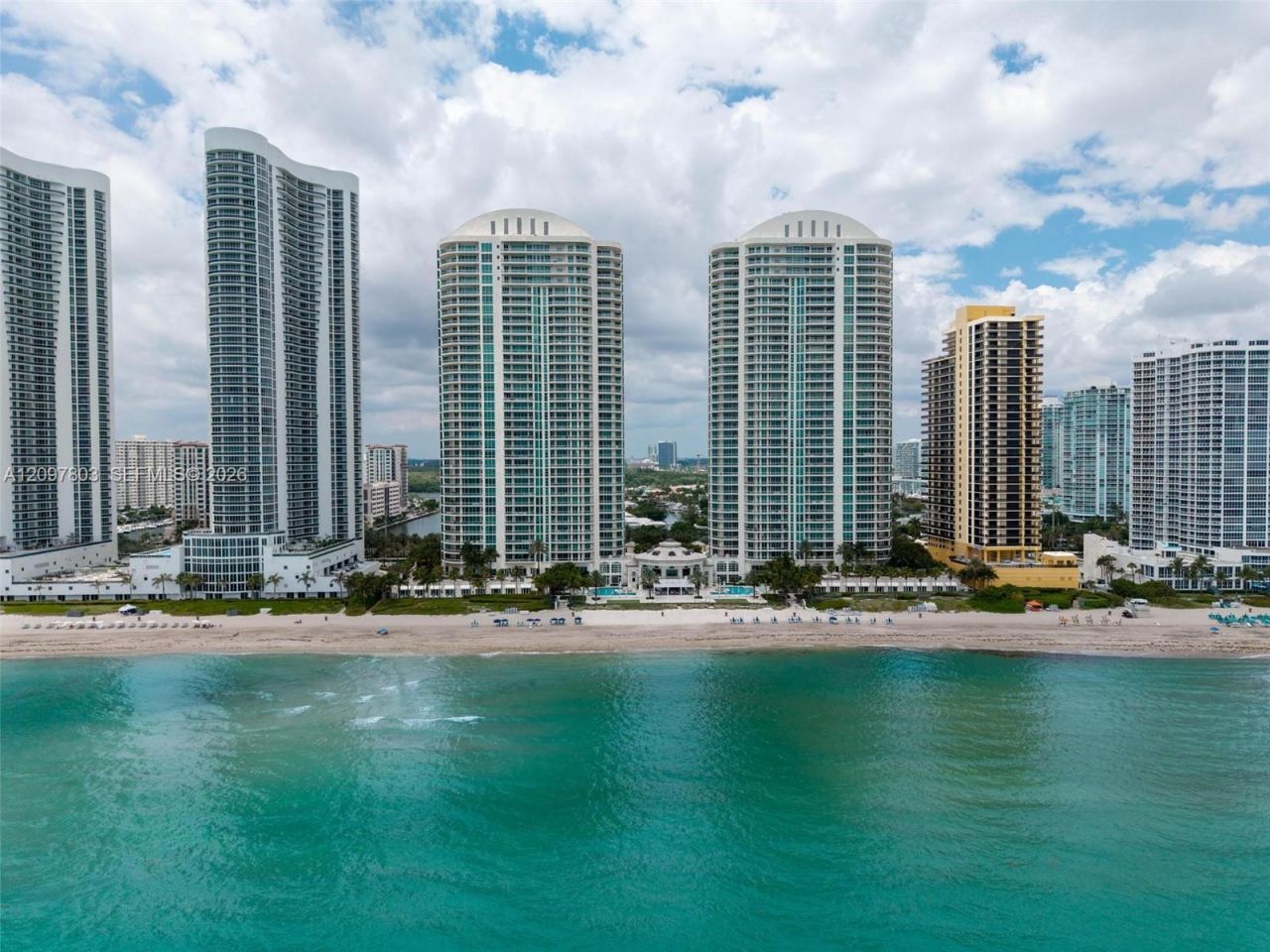 16051 Collins Ave, Unit 2901, Sunny Isles Beach, FL 33160 Photo