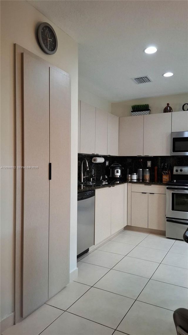 5983 SW 162nd Pl, Miami, FL 33193 Photo