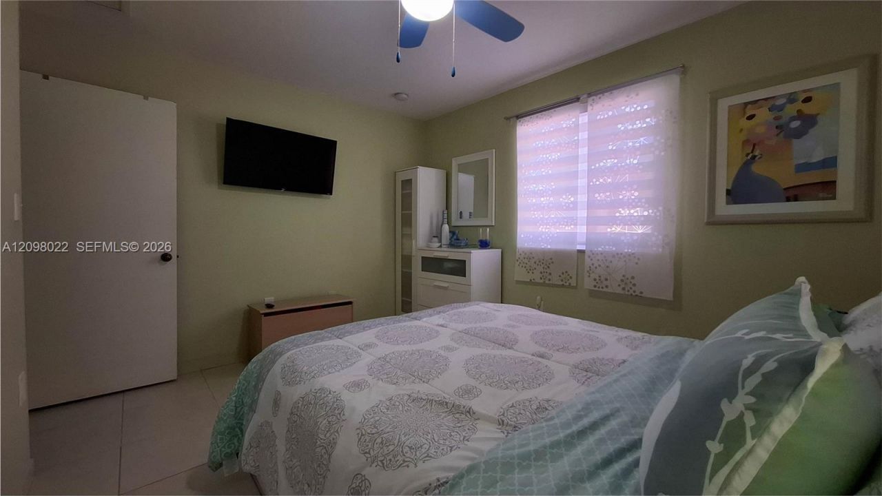 5983 SW 162nd Pl, Miami, FL 33193 Photo