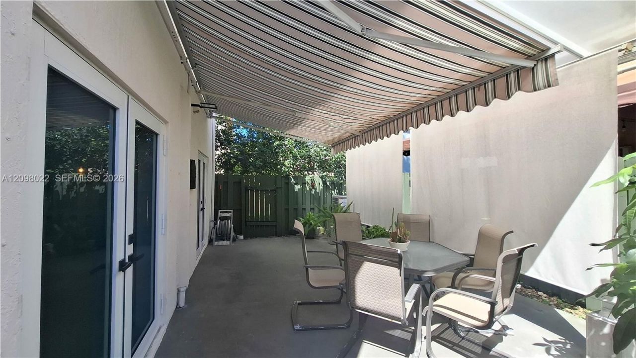 5983 SW 162nd Pl, Miami, FL 33193 Photo