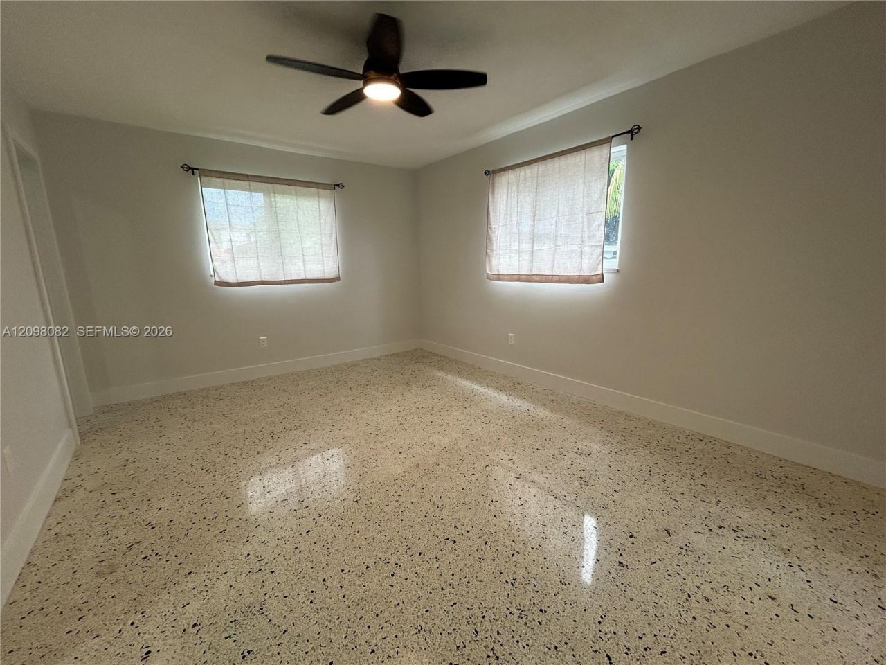 3521 SW 3rd St , Unit 3523, Miami, FL 33135 Photo