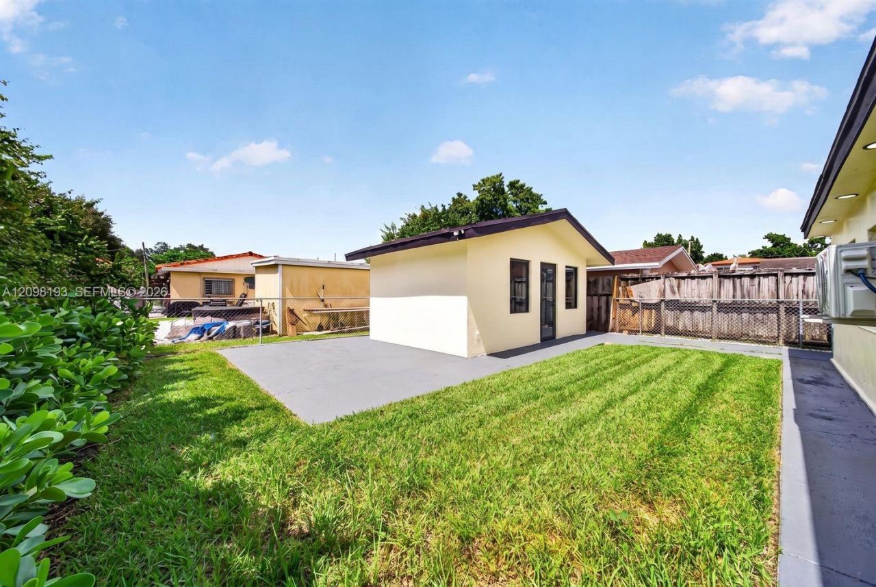 2216 SW 62nd Ave , Miami, FL 33155 Photo