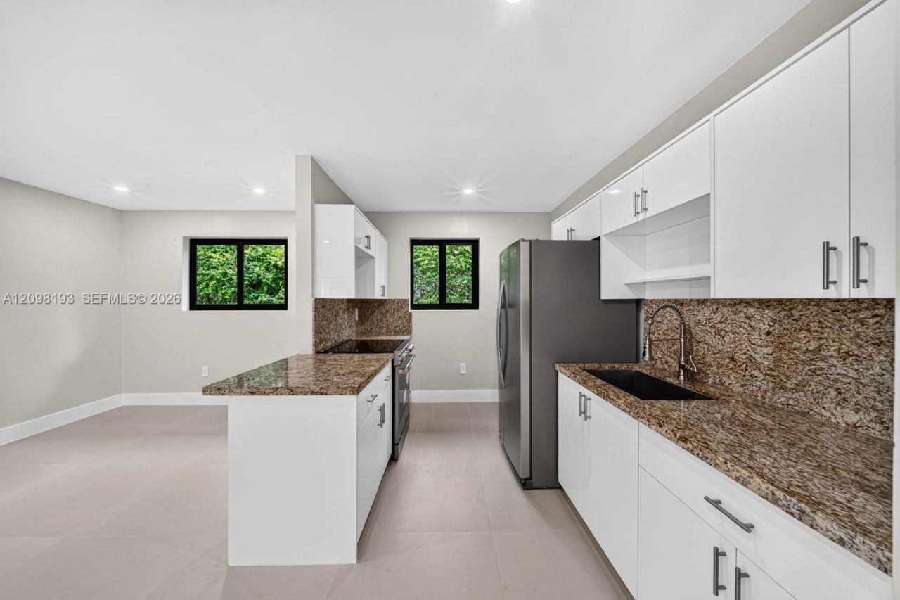 2216 SW 62nd Ave , Miami, FL 33155 Photo
