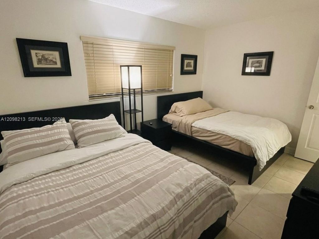 8065 SW 107th Ave , Unit 115, Miami, FL 33173 Photo