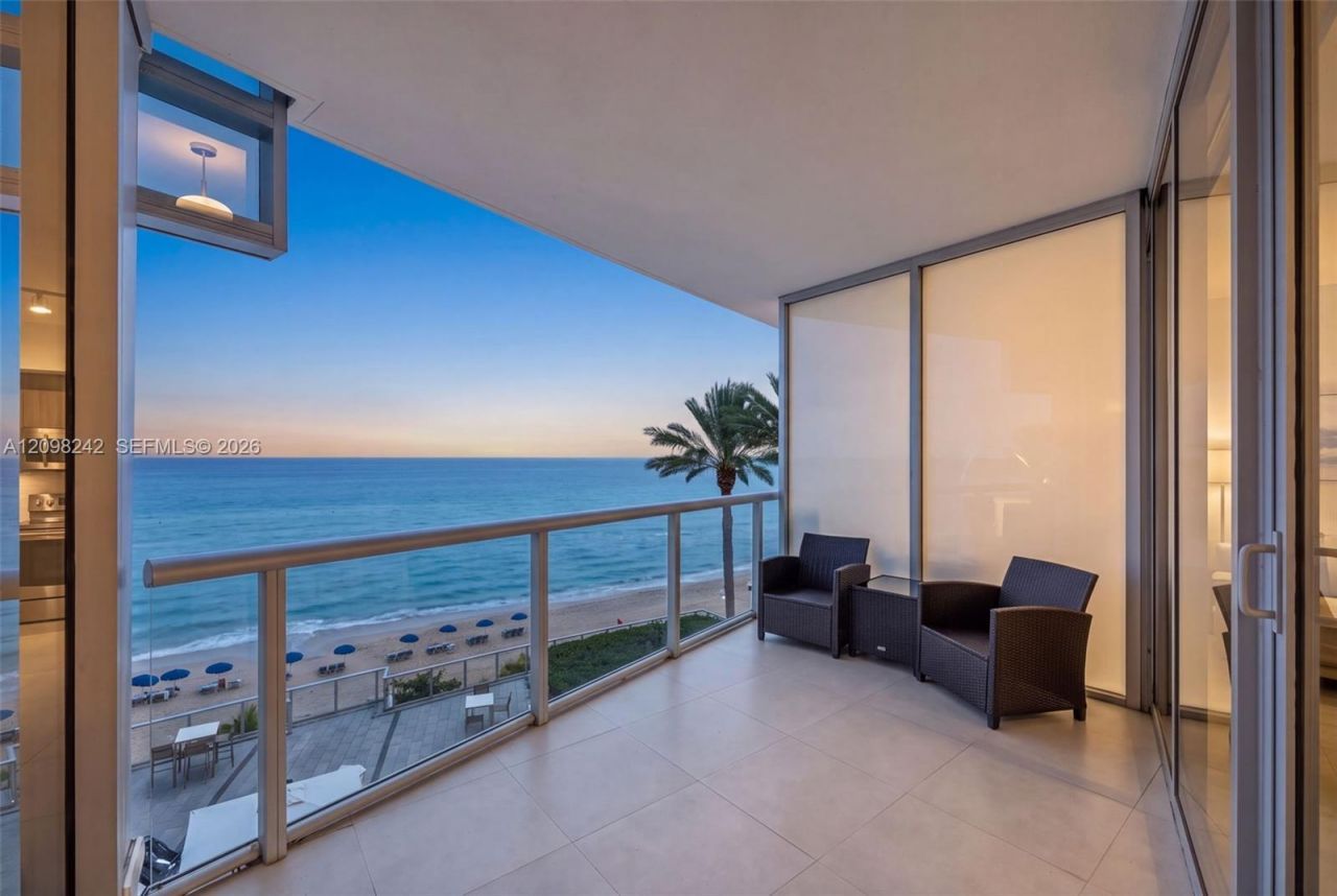 17121 Collins Ave , Unit 803, Sunny Isles Beach, FL 33160 Photo