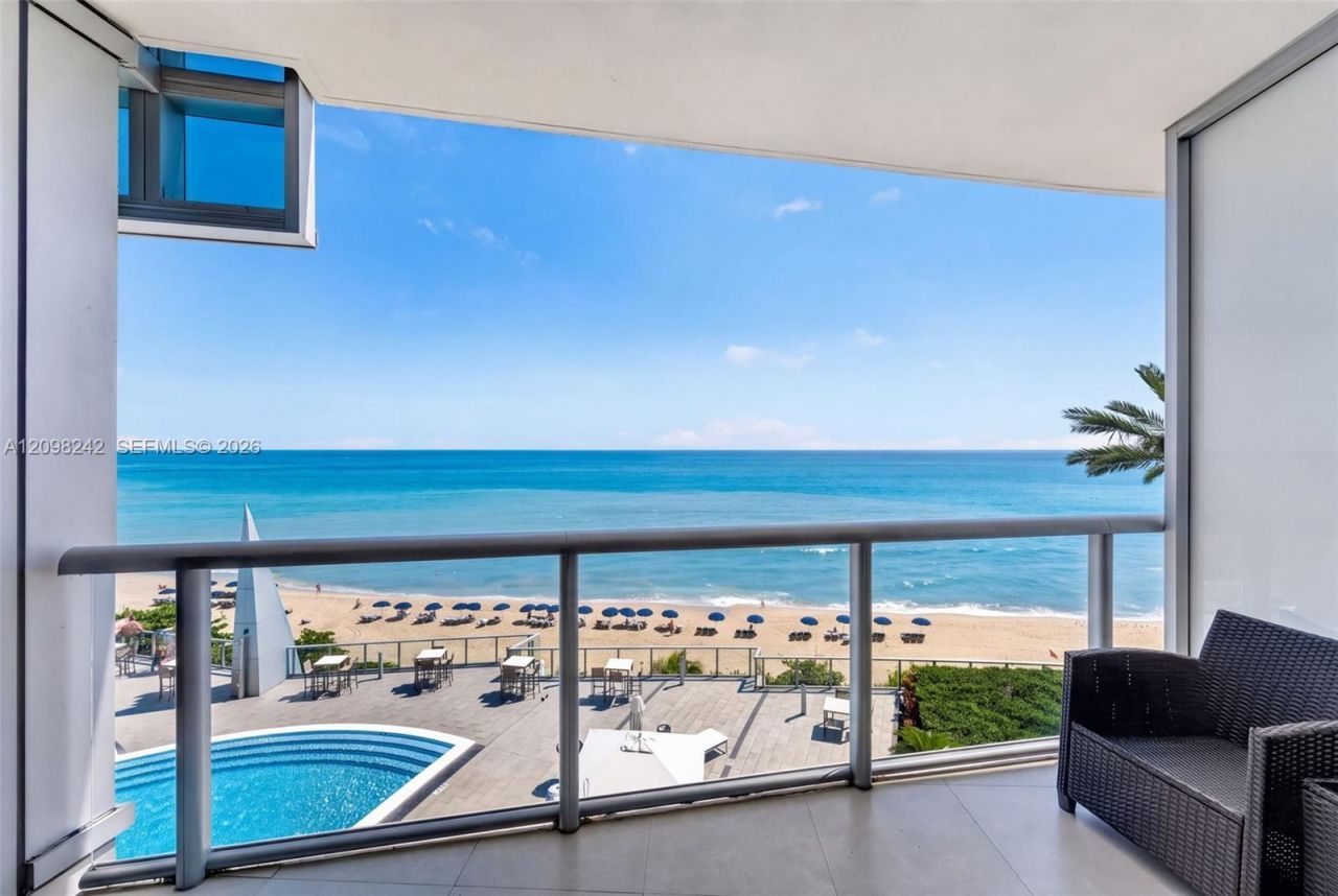 17121 Collins Ave , Unit 803, Sunny Isles Beach, FL 33160 Photo