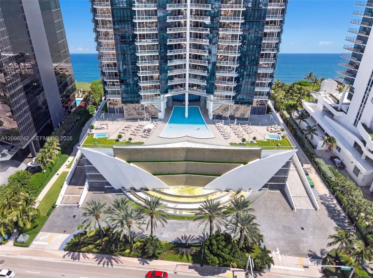 17121 Collins Ave , Unit 803, Sunny Isles Beach, FL 33160 Photo