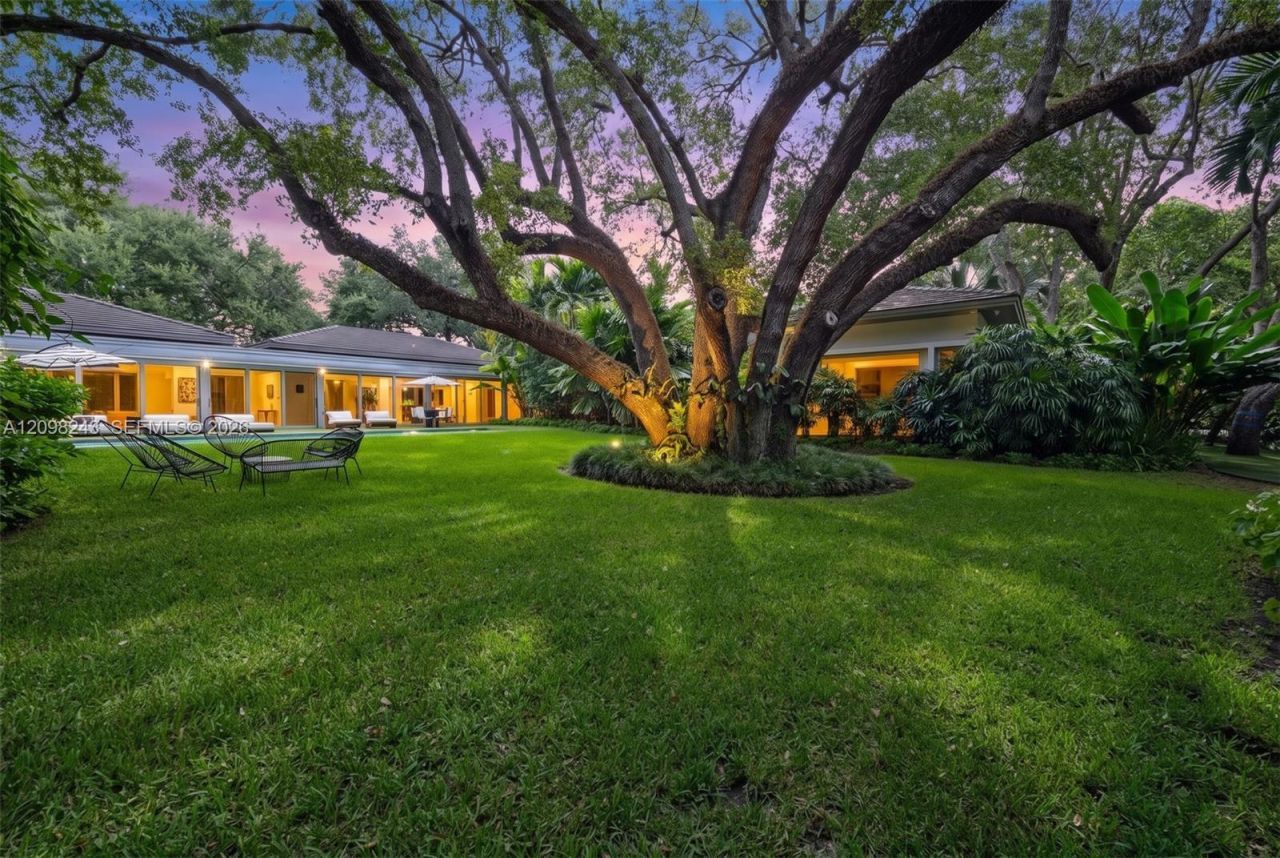 6080 SW 102nd St , Pinecrest, FL 33156 Photo