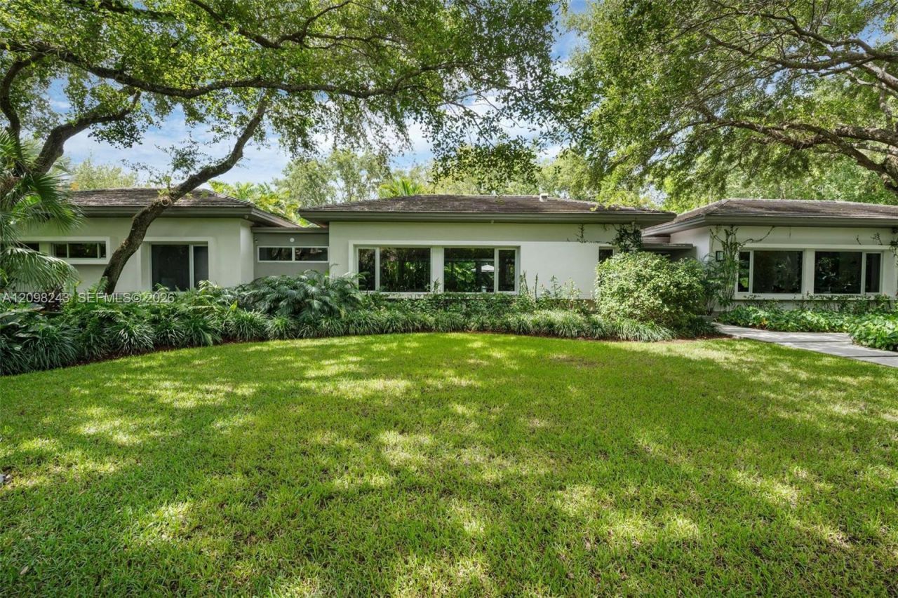 6080 SW 102nd St , Pinecrest, FL 33156 Photo