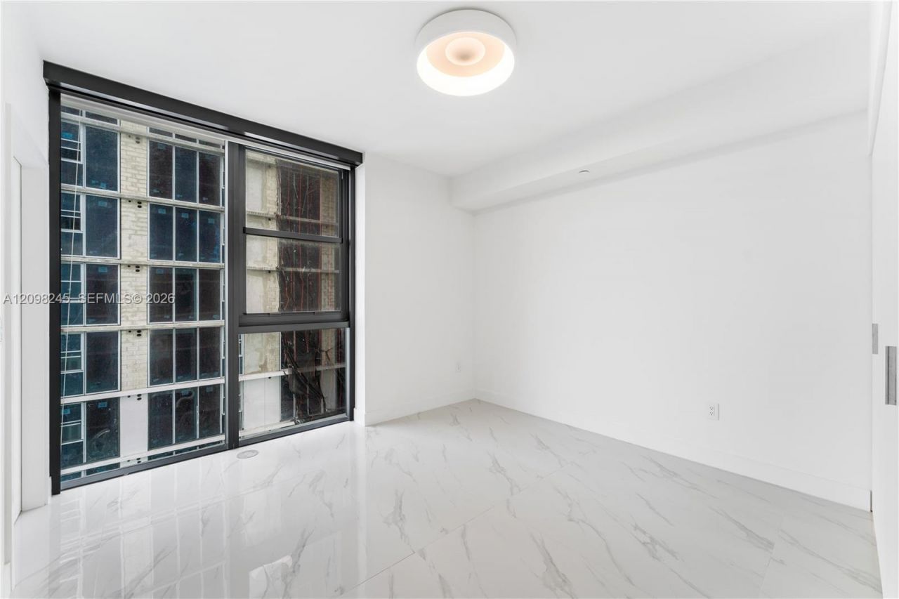 700 NE 24th St , Unit 5401B, Miami, FL 33137 Photo