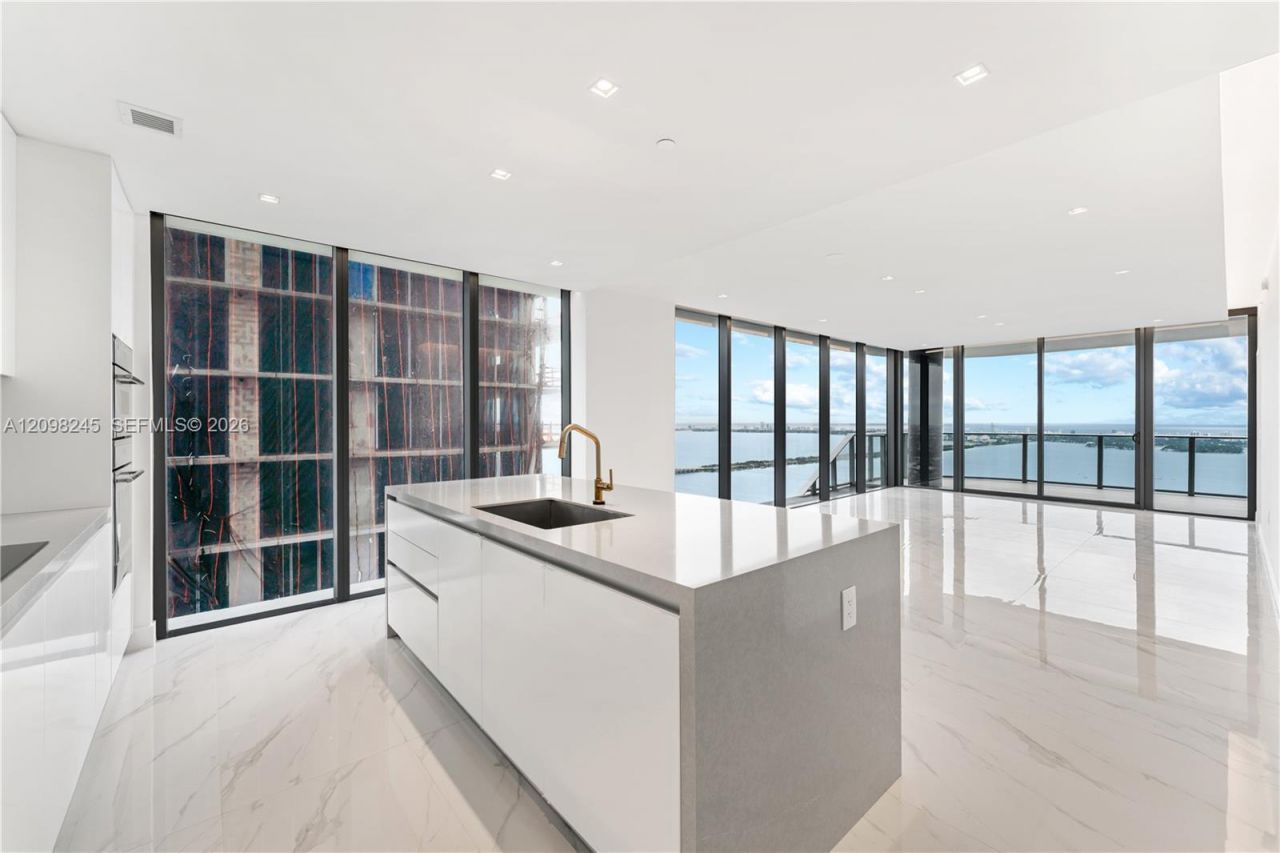 700 NE 24th St , Unit 5401B, Miami, FL 33137 Photo