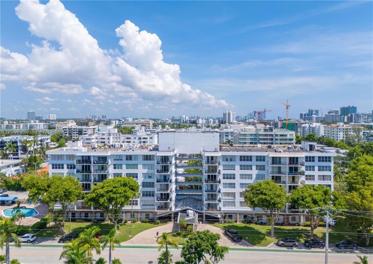 1001 91st St, Unit 506, Bay Harbor Islands, FL 33154 Photo