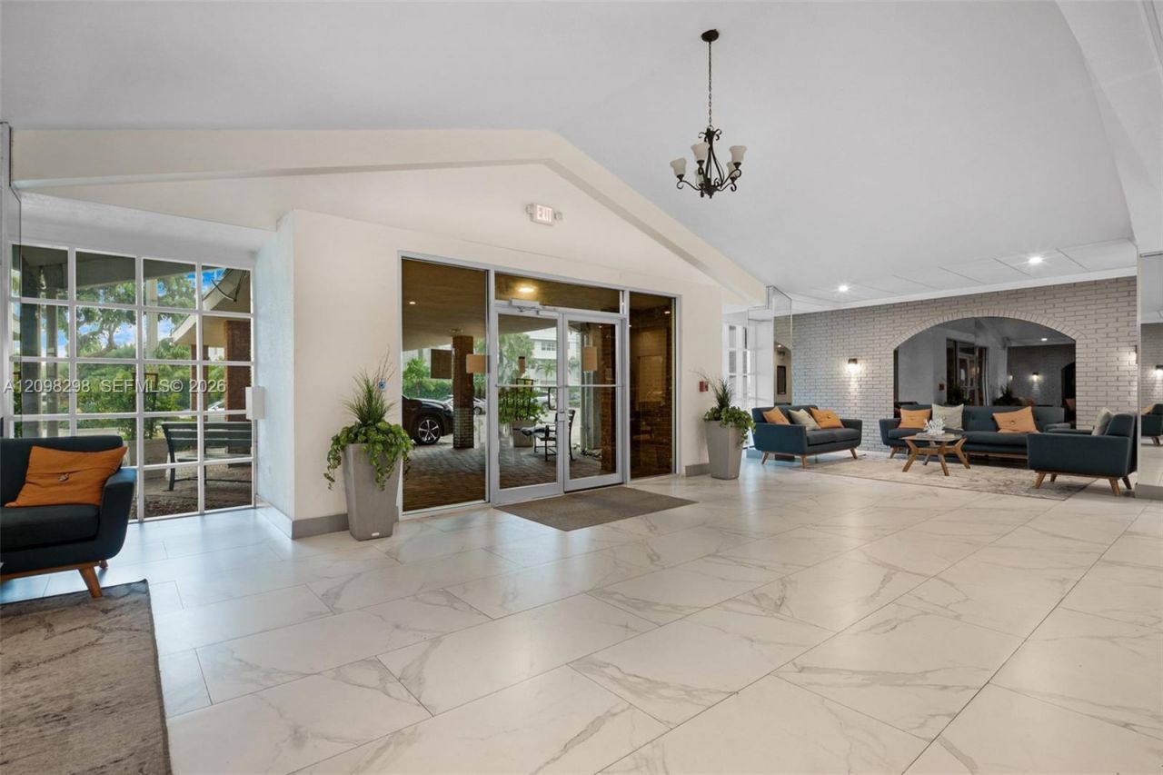 1001 91st St, Unit 506, Bay Harbor Islands, FL 33154 Photo