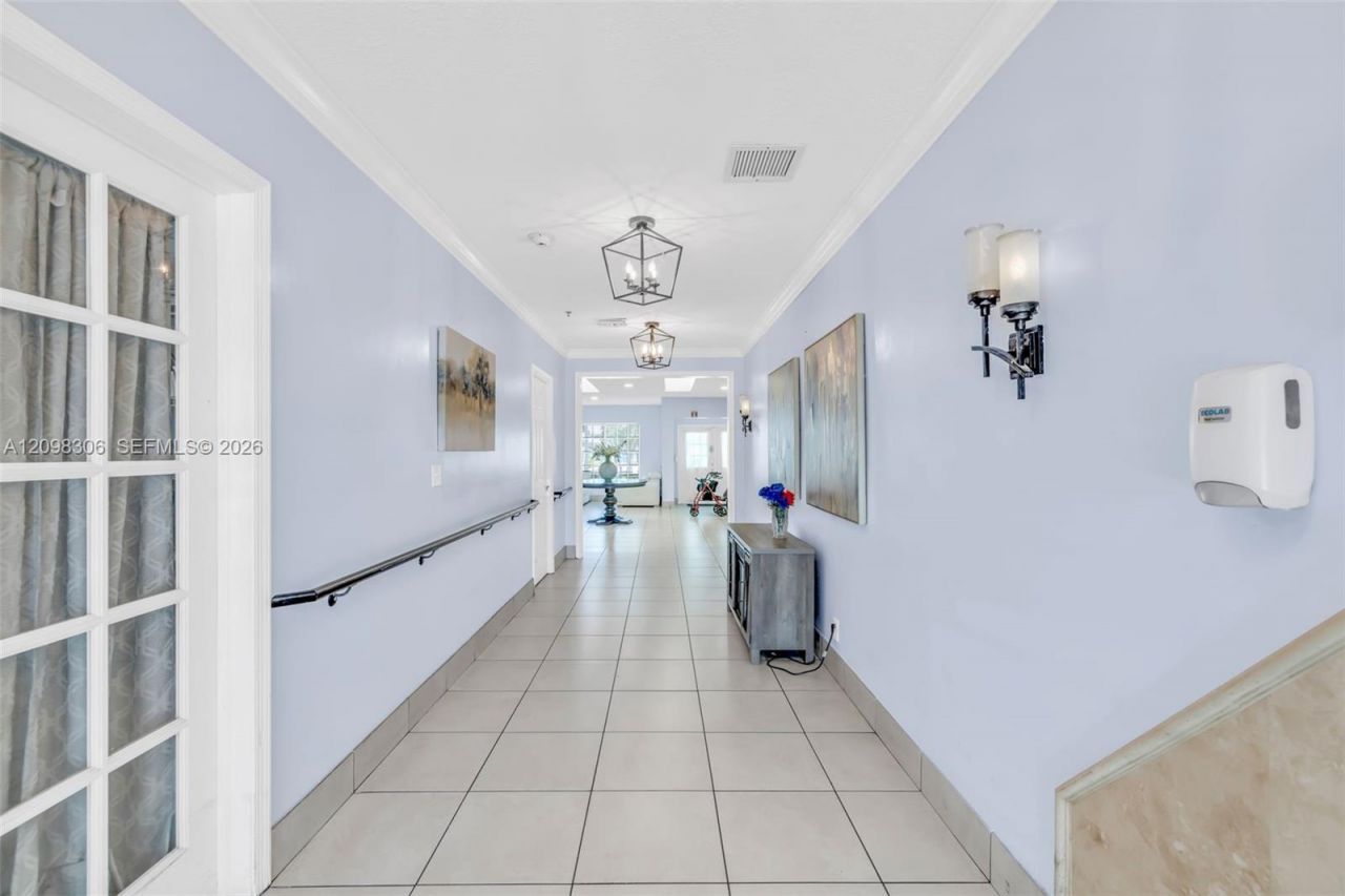 6810 SW 7th St , Margate, FL 33068 Photo