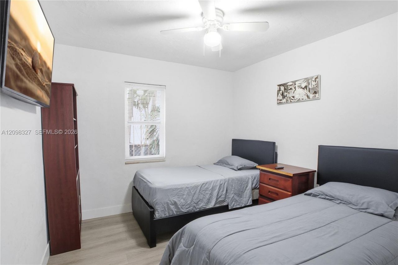 3318 NW 19th Ave, Miami, FL 33142 Photo
