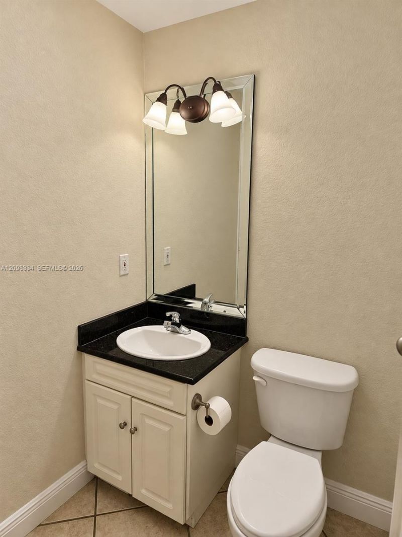 3280 Gifford Ln , Unit 3280, Miami, FL 33133 Photo
