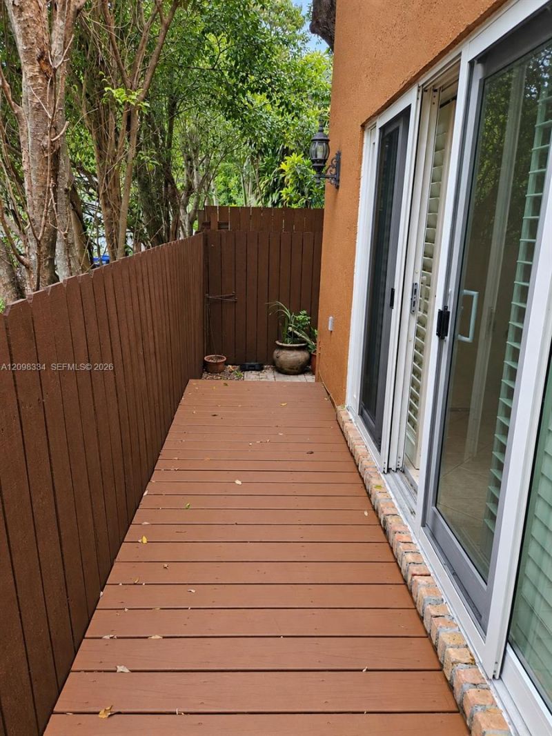3280 Gifford Ln , Unit 3280, Miami, FL 33133 Photo