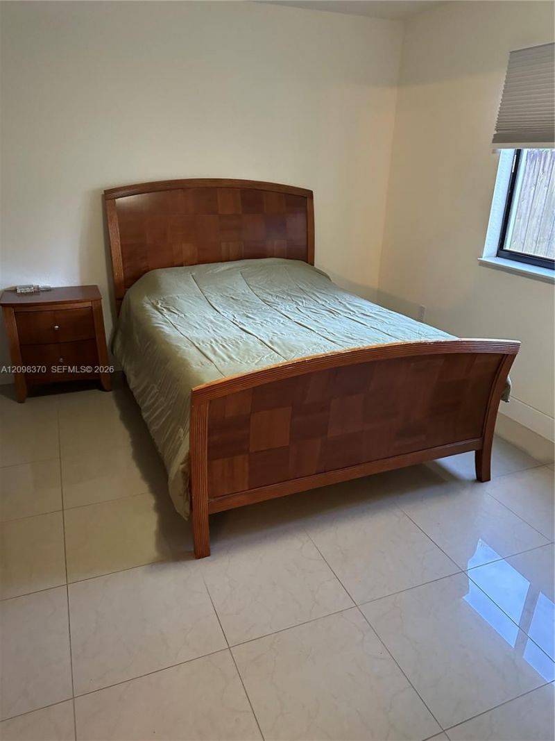 5322 SW 164 Pl , Miami, FL 33185 Photo