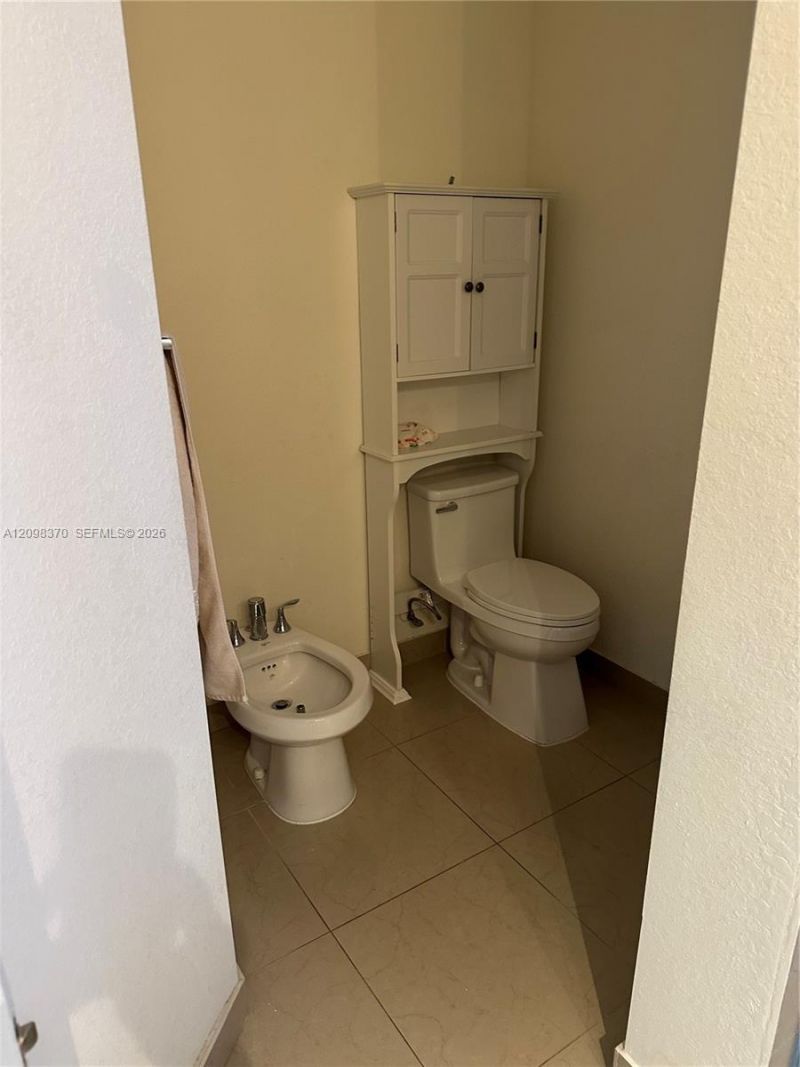 5322 SW 164 Pl , Miami, FL 33185 Photo