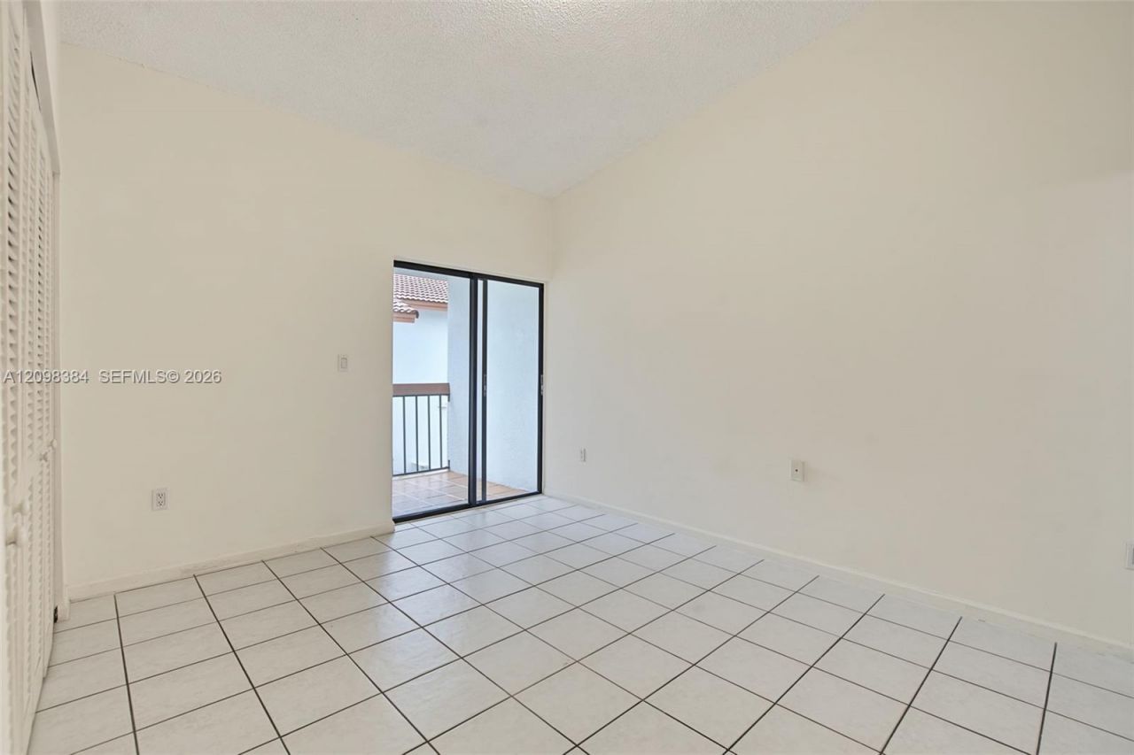 7500 SW 153rd Ct, Unit 206-12, Miami, FL 33193 Photo