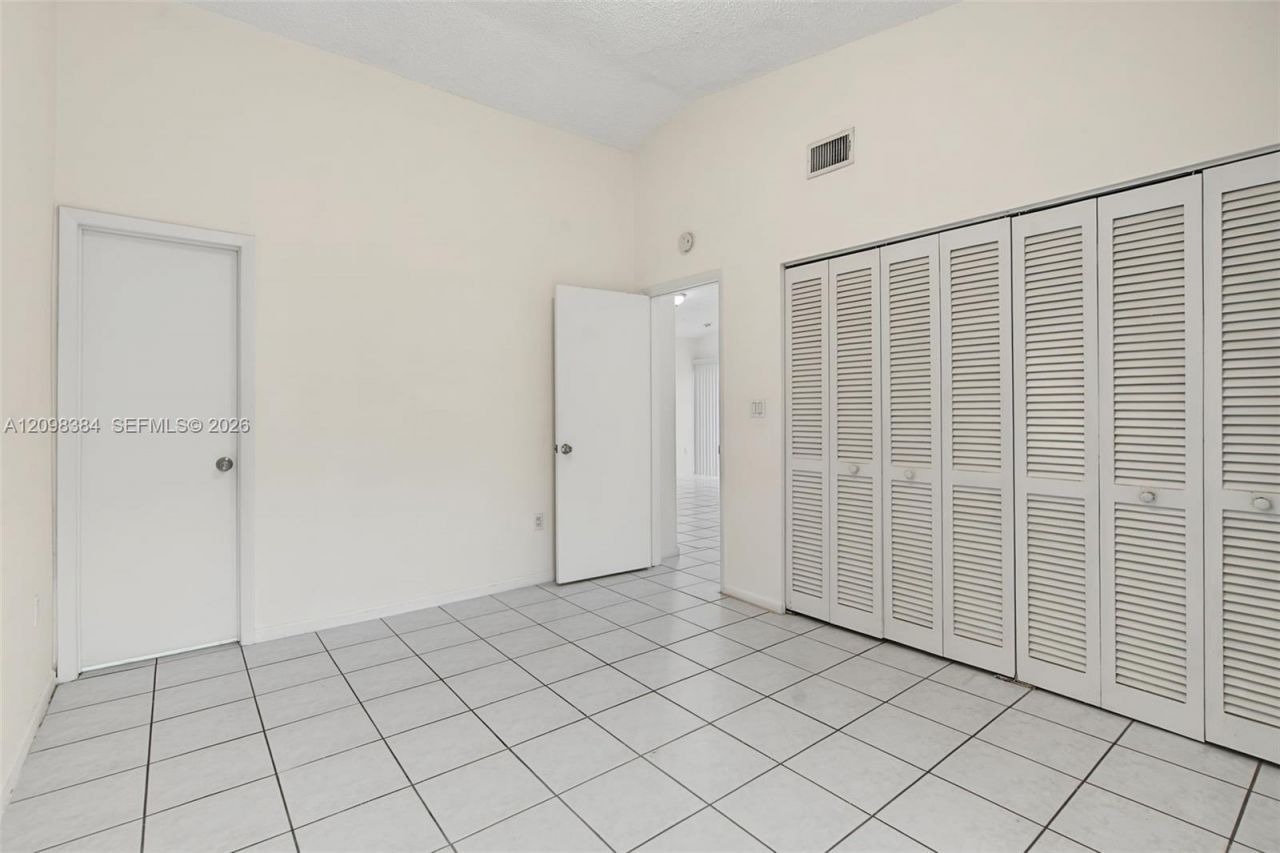 7500 SW 153rd Ct, Unit 206-12, Miami, FL 33193 Photo