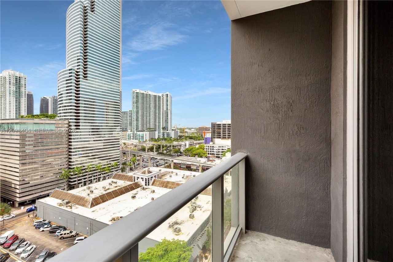 151 SE 1st St , Unit 1107, Miami, FL 33131 Photo