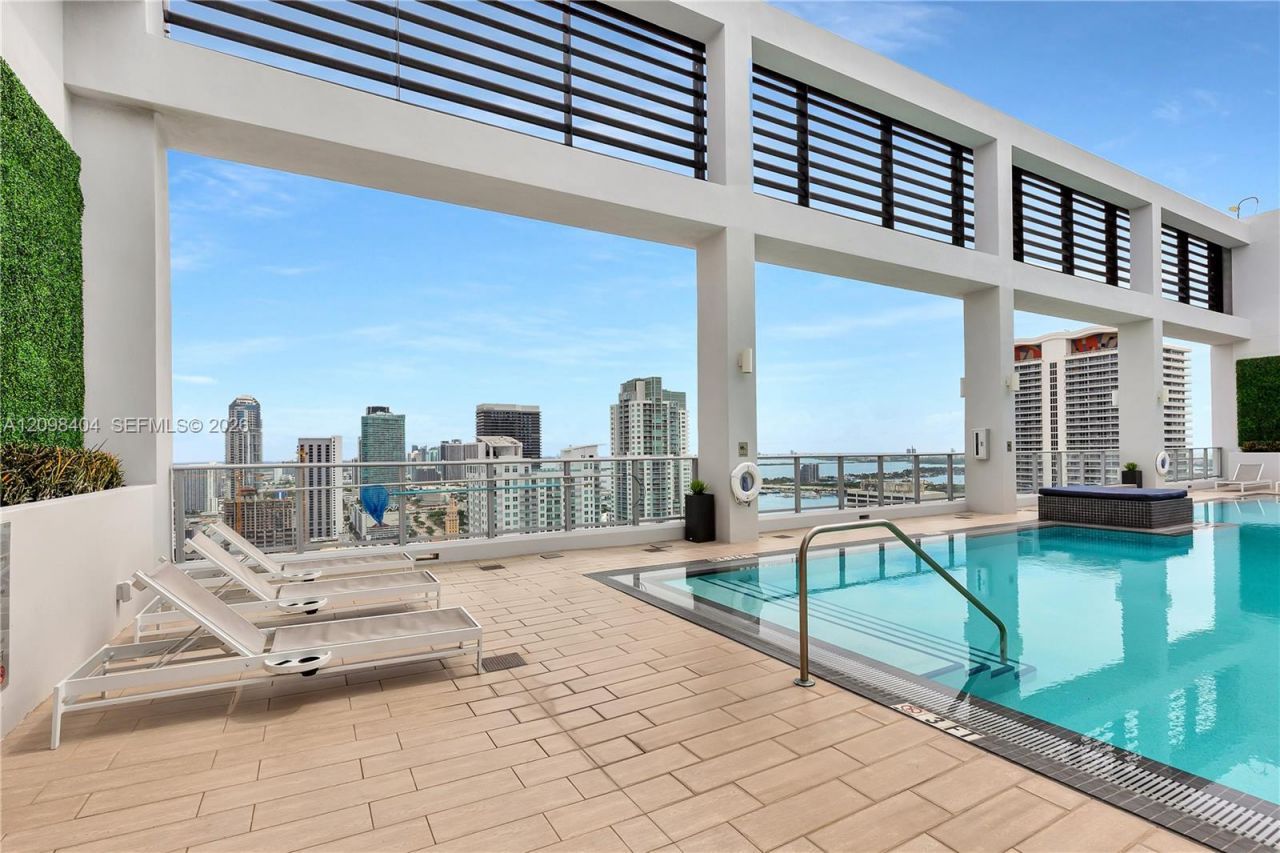151 SE 1st St , Unit 1107, Miami, FL 33131 Photo