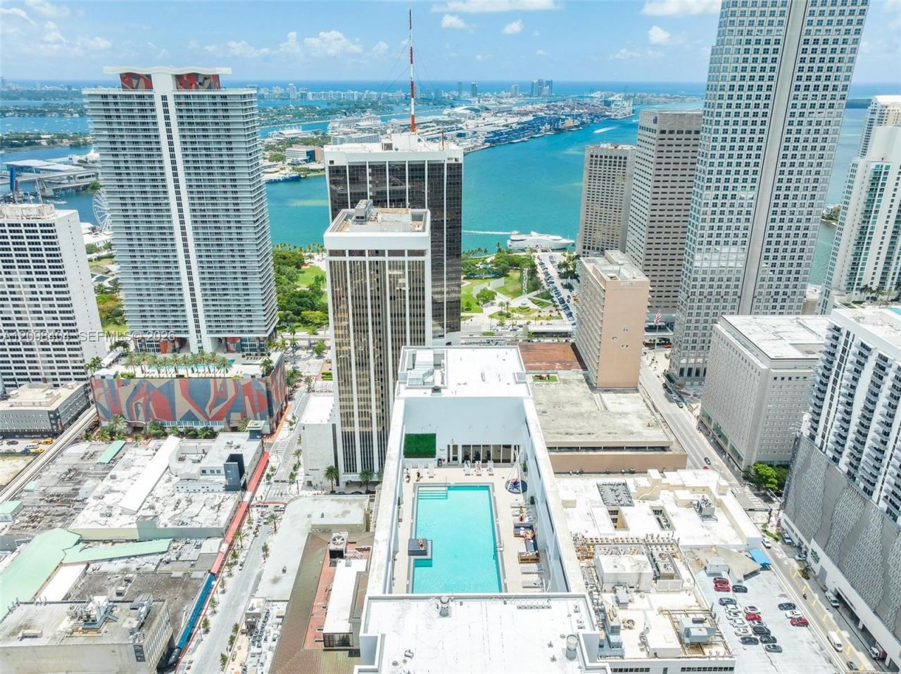151 SE 1st St , Unit 1107, Miami, FL 33131 Photo