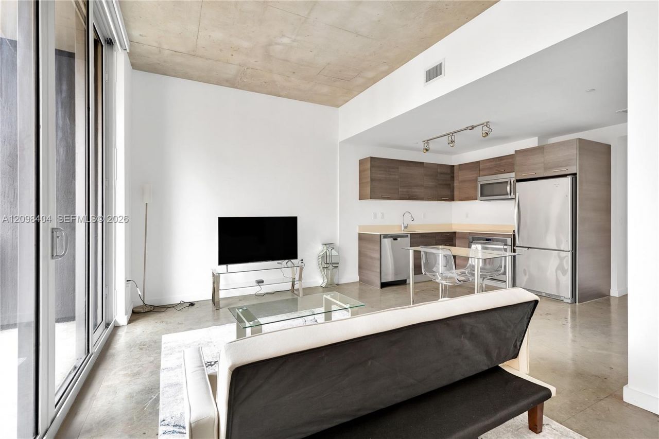 151 SE 1st St , Unit 1107, Miami, FL 33131 Photo