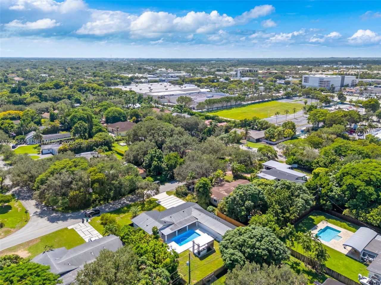 8345 SW 132nd St, Pinecrest, FL 33156 Photo