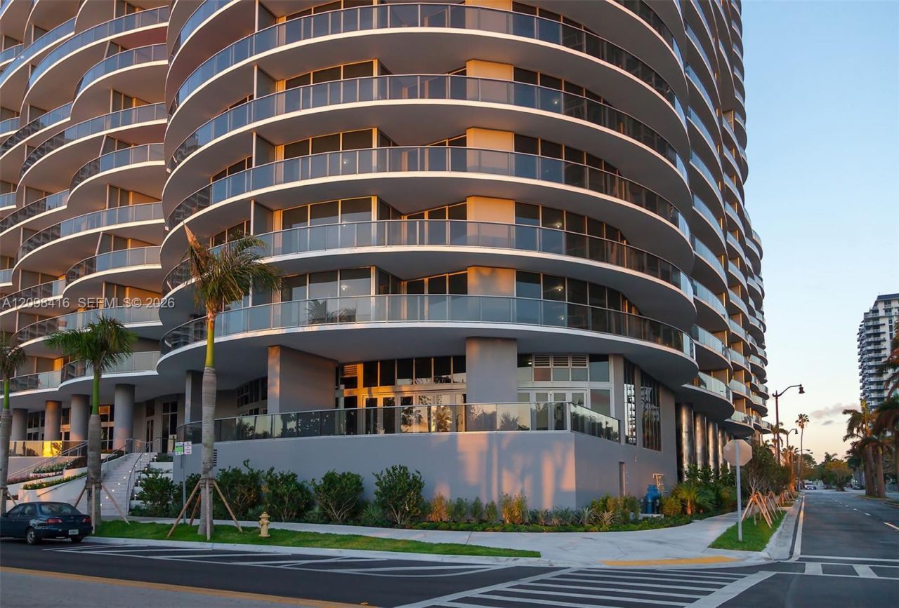 488 NE 18th St , Unit 3104, Miami, FL 33132 Photo