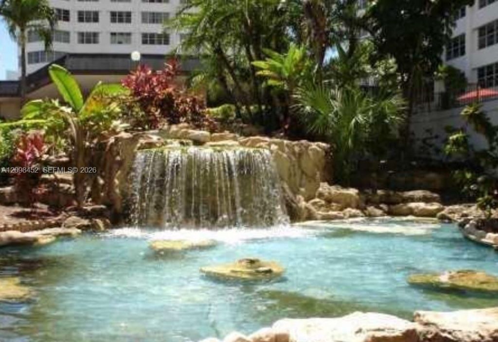 999 Brickell Bay Dr , Unit 1807, Miami, FL 33131 Photo