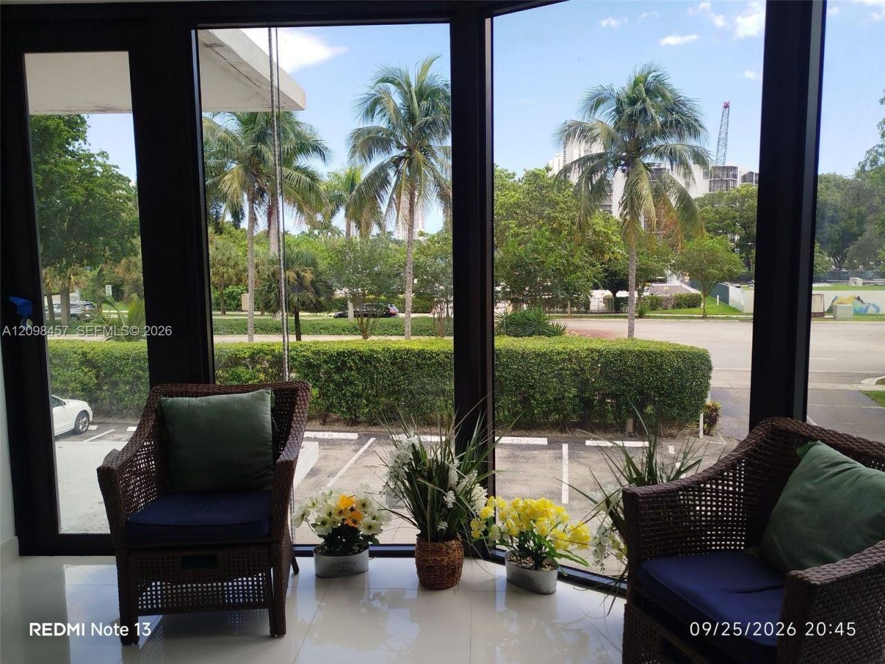 3375 N Country Club Dr , Unit 103, Aventura, FL 33180 Photo