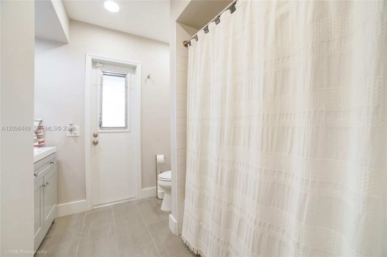 11941 NW 23rd St , Pembroke Pines, FL 33026 Photo