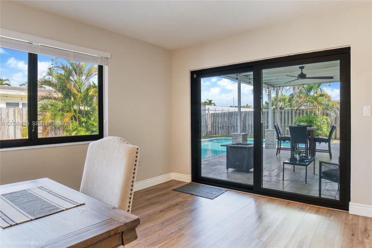 11941 NW 23rd St , Pembroke Pines, FL 33026 Photo