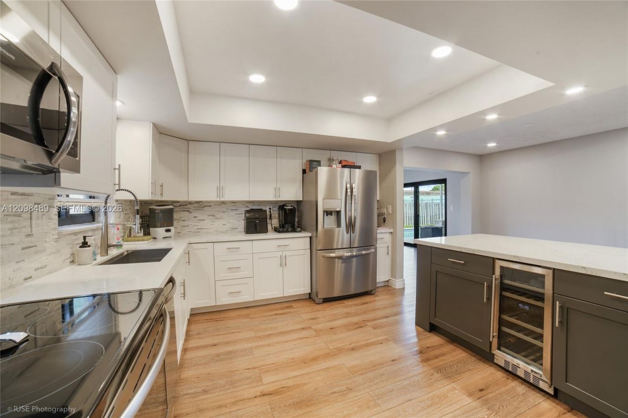 11941 NW 23rd St , Pembroke Pines, FL 33026 Photo
