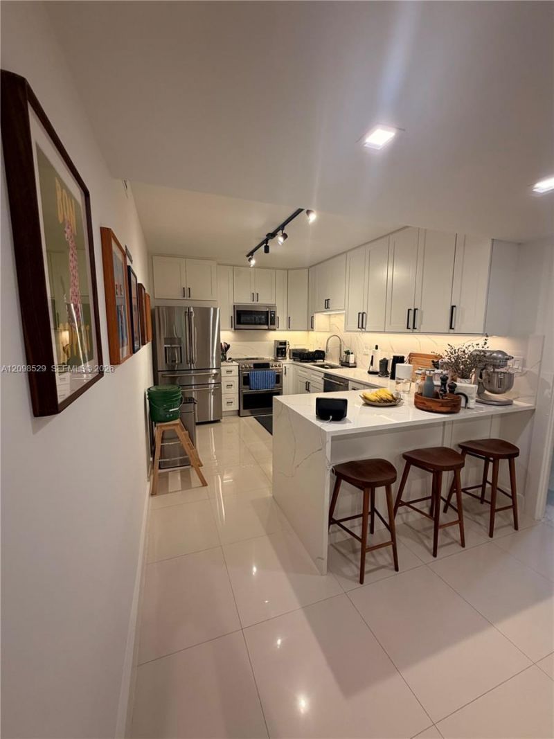 181 Crandon Blvd , Unit 109, Key Biscayne, FL 33149 Photo