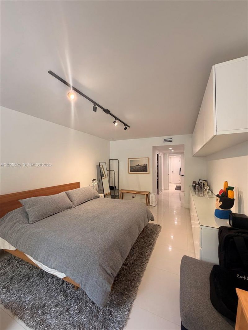 181 Crandon Blvd , Unit 109, Key Biscayne, FL 33149 Photo