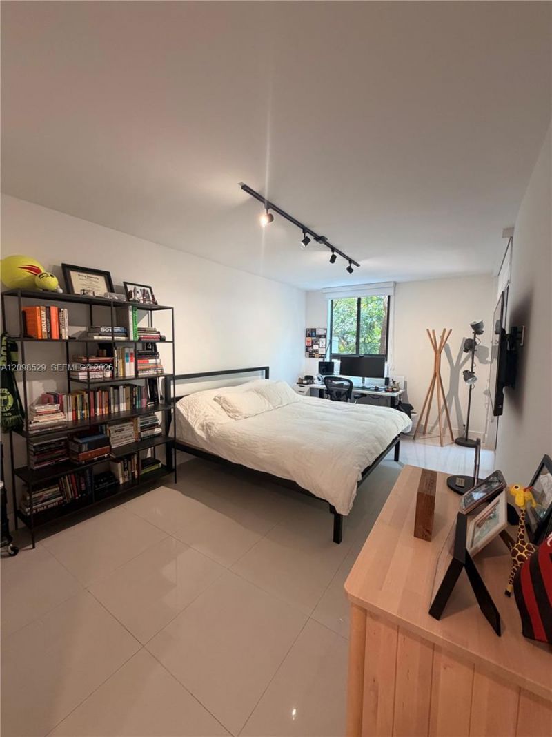 181 Crandon Blvd , Unit 109, Key Biscayne, FL 33149 Photo