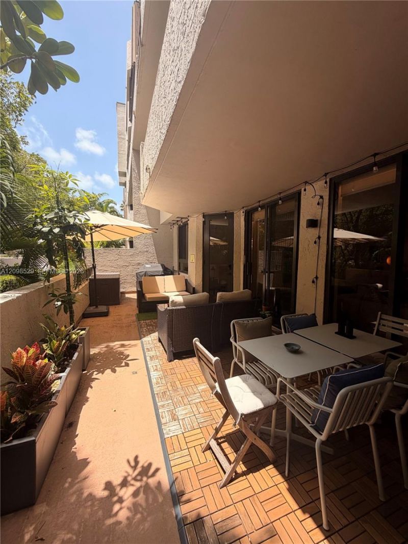 181 Crandon Blvd , Unit 109, Key Biscayne, FL 33149 Photo