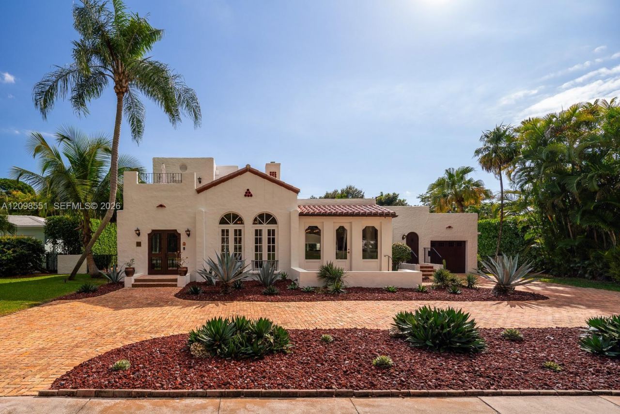 1234 S Greenway Dr , Coral Gables, FL 33134 Photo