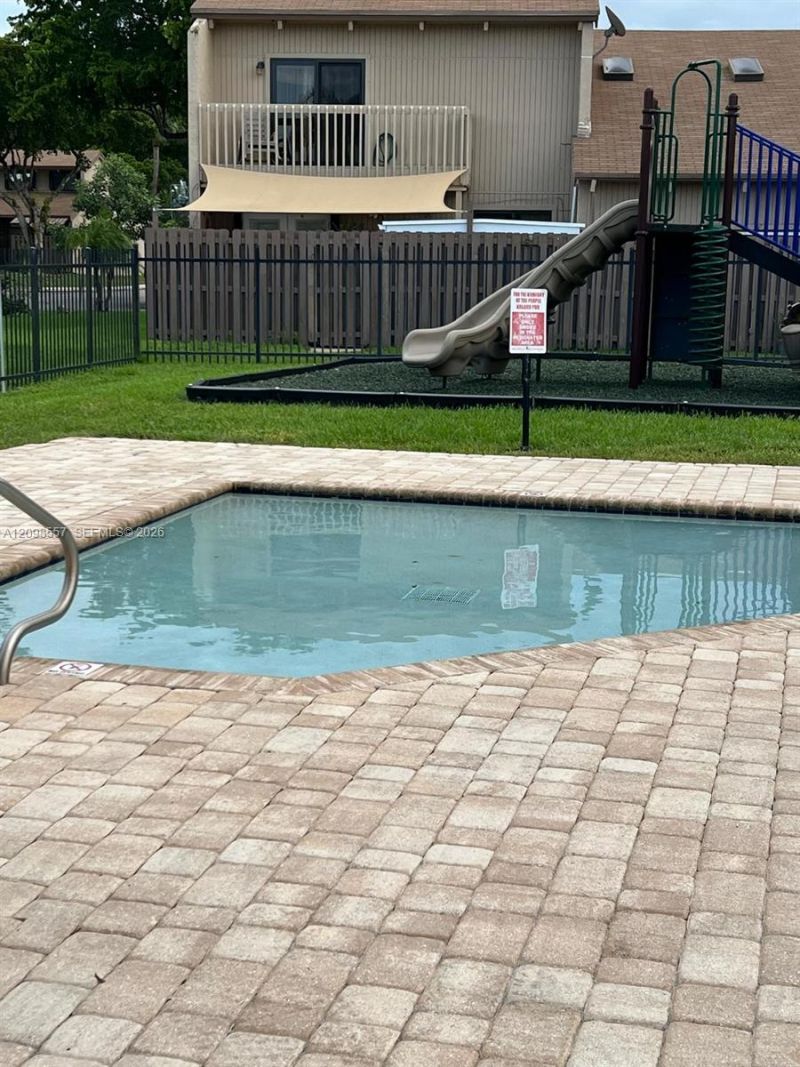 8102 SW 20th Ct , Davie, FL 33324 Photo
