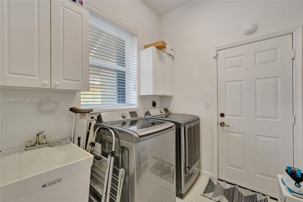 3961 Nighthawk Dr , Weston, FL 33331 Photo