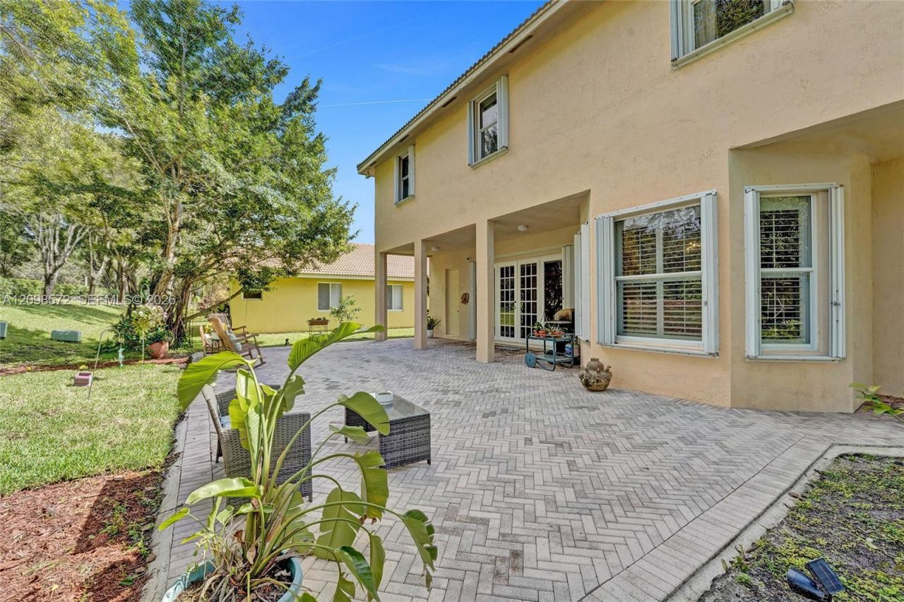 3961 Nighthawk Dr , Weston, FL 33331 Photo