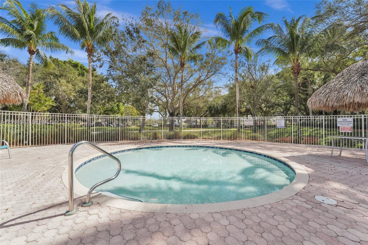 3961 Nighthawk Dr , Weston, FL 33331 Photo