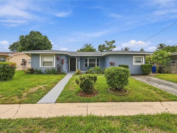 3476 NW 23rd Ct , Lauderdale Lakes, FL 33311